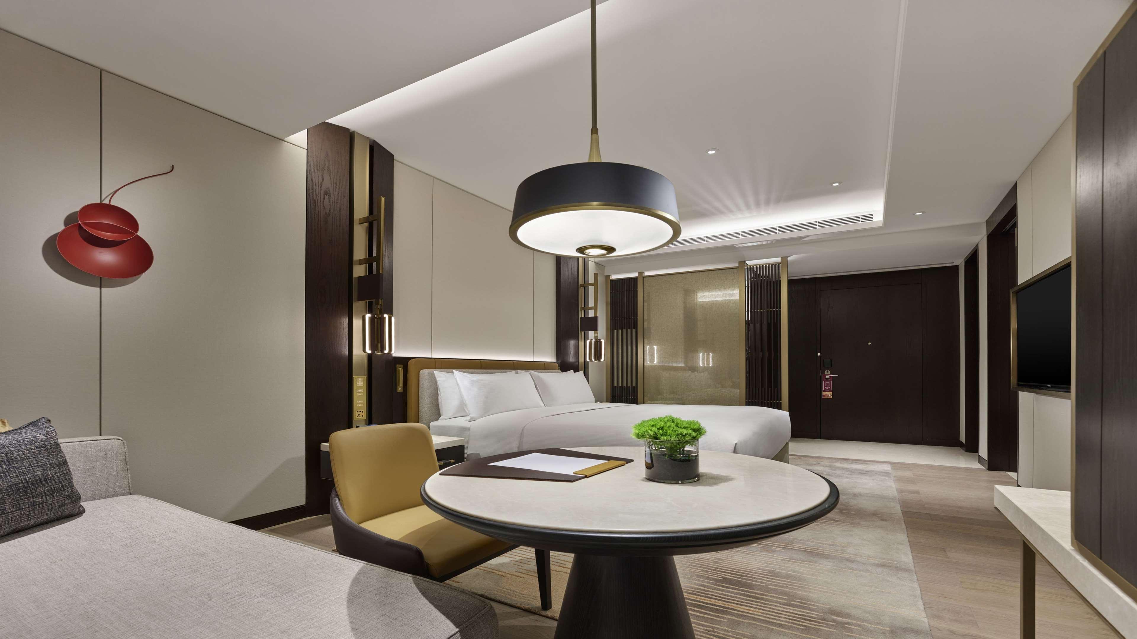 Hilton Lanzhou City Center Esterno foto
