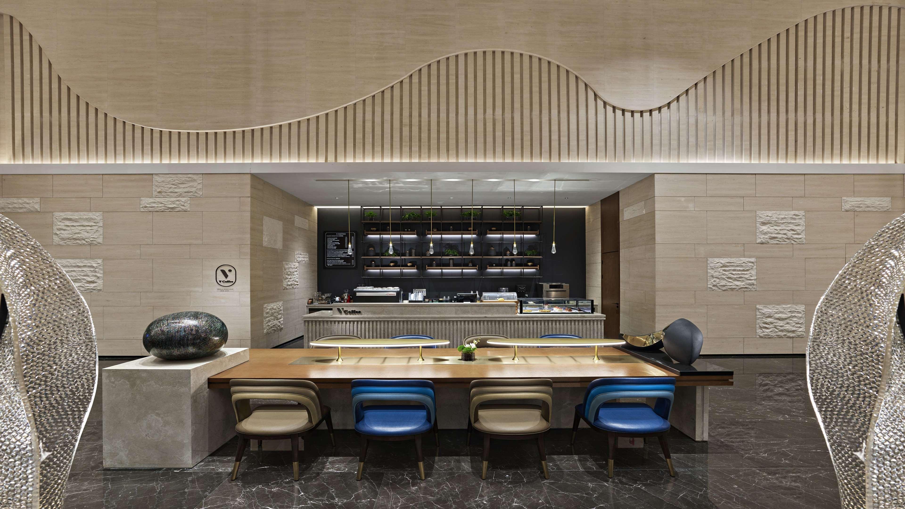 Hilton Lanzhou City Center Esterno foto