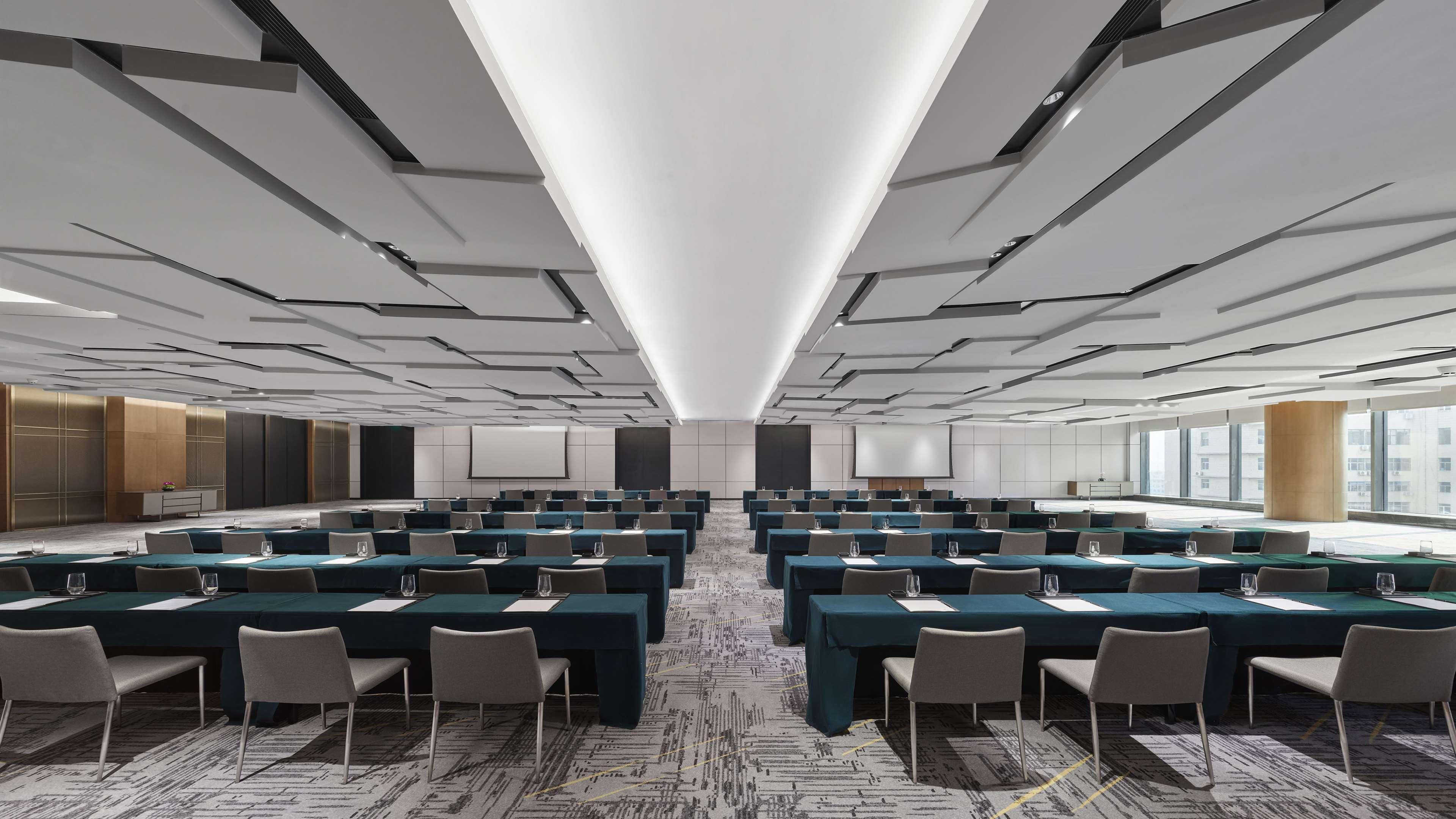 Hilton Lanzhou City Center Esterno foto