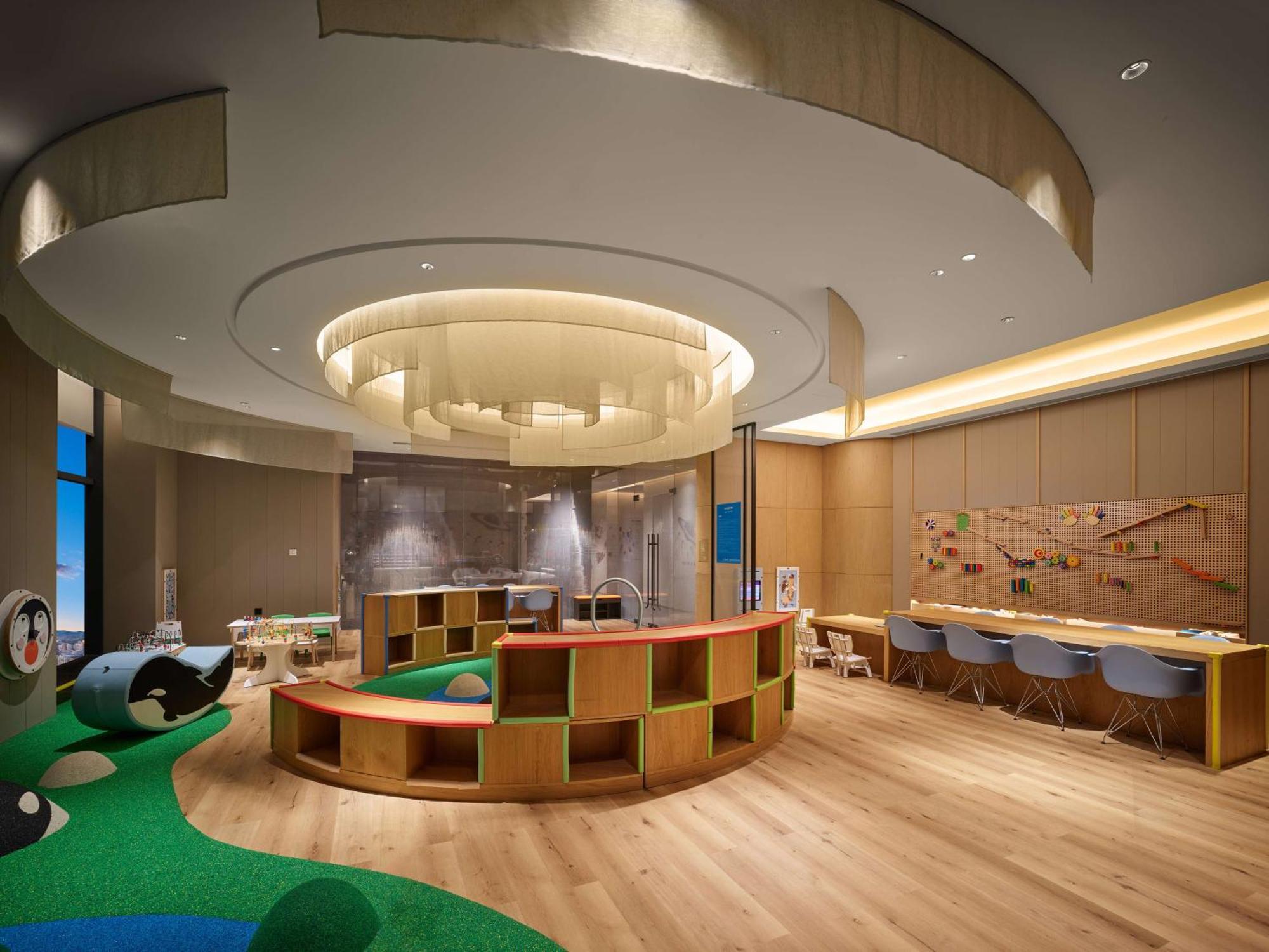 Hilton Lanzhou City Center Esterno foto